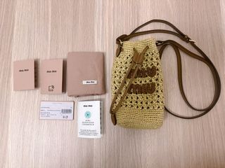 （分類：）位於 。 由 everlux 提交（商品編號 1315272839，圖片 1）。簡介： 。