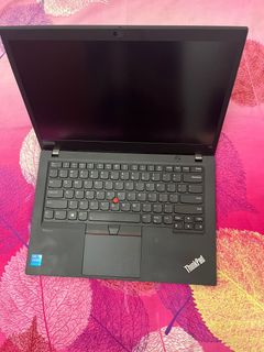 (Category: ) located in . Submitted by roseleetechsg (Listing ID 1315198939, Image 1). Description: .