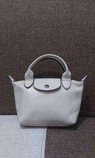 (Kategori: ) berada di . Dikirim oleh arastyle (ID iklan 1313917033, Gambar 1). Deskripsi: .