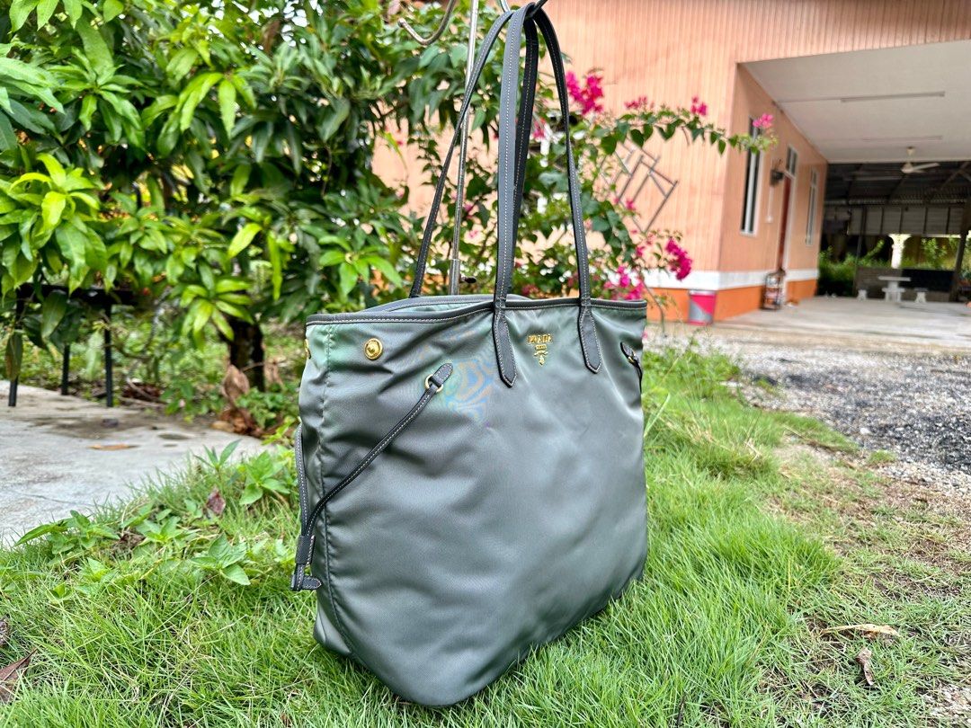 Authentic Prada Tessuto Saffiano Shopping Tote Bag