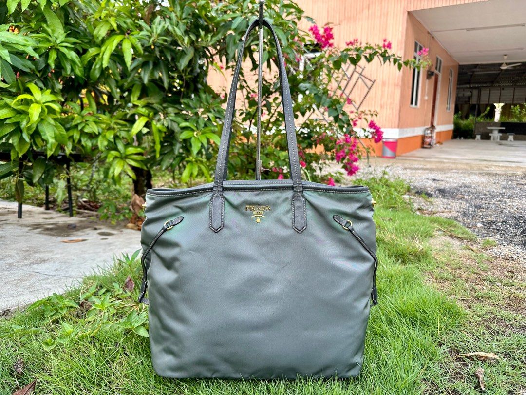 Authentic Prada Tessuto Saffiano Shopping Tote Bag