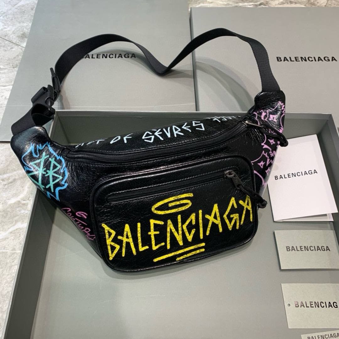 Balenciaga chest bag discount