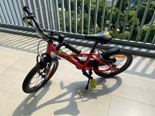 (Category: ) located in . Submitted by ladyexpat (Listing ID 1312076416, Image 1). Description: .