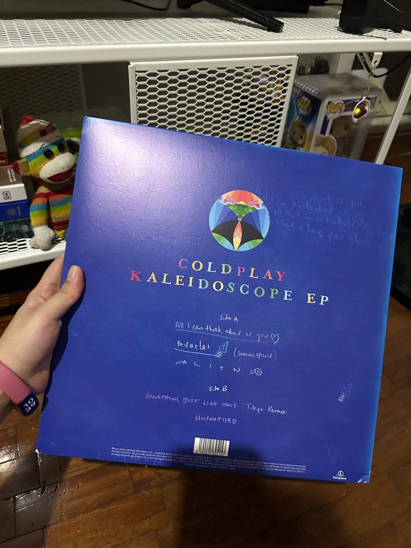 Coldplay Kaleidescope Vinyl LP (Category: Vinyls) located in Pasig City. Submitted by berbapam-98089 (Listing ID 1311926589, Image 2). Description: Coldplay Kaleidescope Vinyl LP - In good condition, played 3x - can do Grab at buyer’s expense - Meet up: SM East Ortigas (Fri-Sun) or Rockwell/Power Plant Mall (Thursday) - MOP: Gcash/Maya/BP|/Seabank - can send more photos upon request.