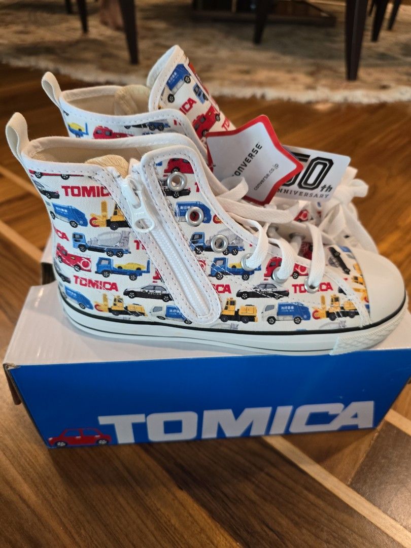 Converse x Tomica sneakers size 21