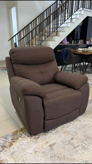 (Category: ) located in . Submitted by almujahid91 (Listing ID 1311978226, Image 1). Description: .