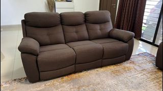 (Category: ) located in . Submitted by almujahid91 (Listing ID 1311978385, Image 1). Description: .