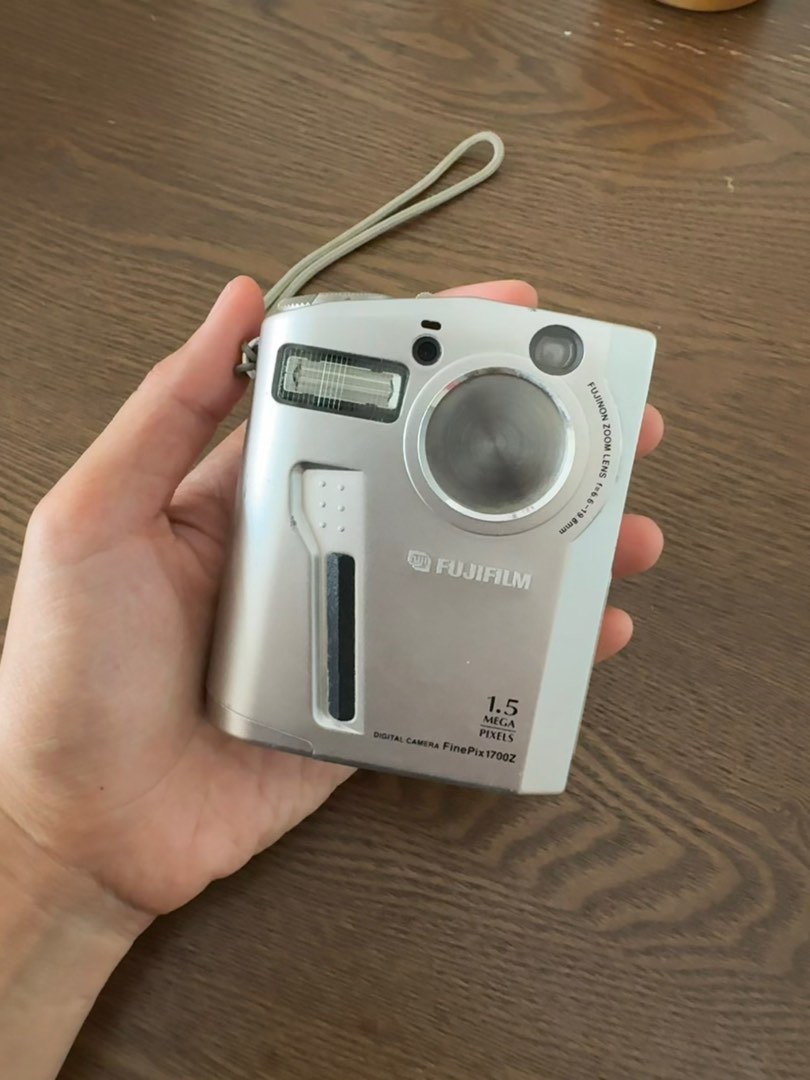 FUJIFILM　FinePix　1700z Fujifilm MX-1700Z