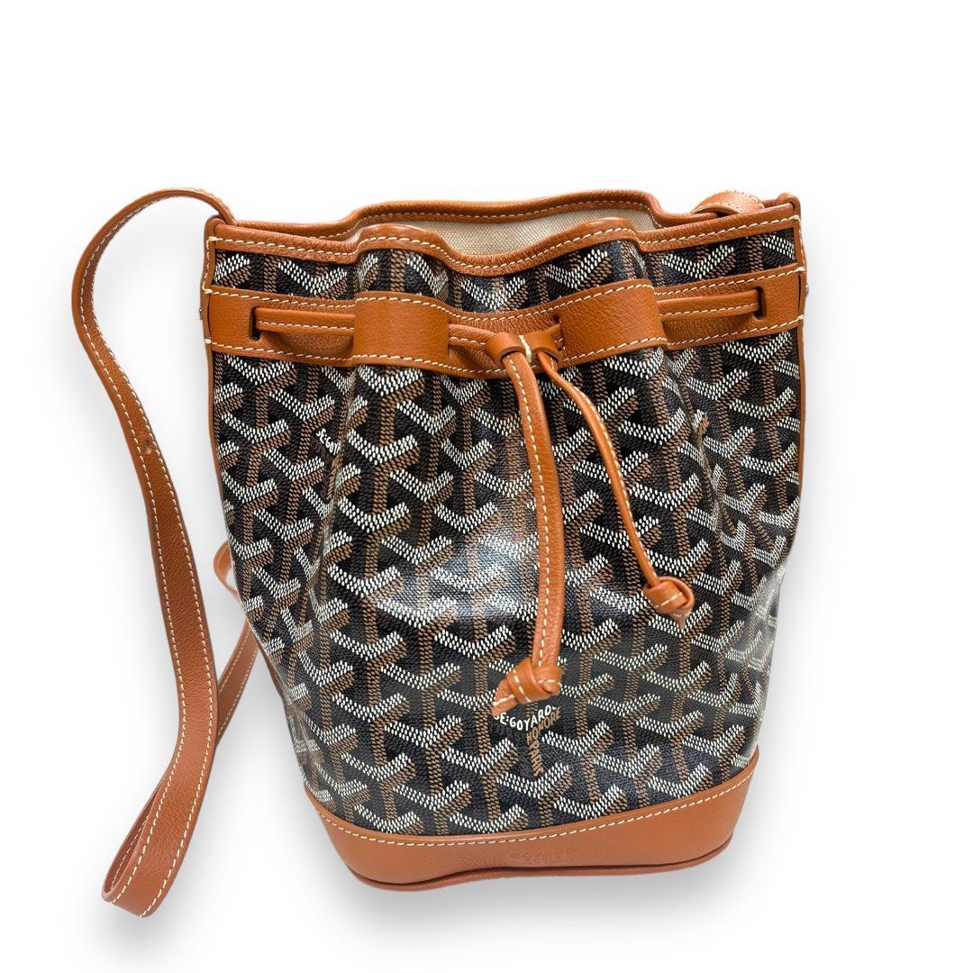 Le goyard shop