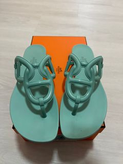 (Category: ) located in . Submitted by sg.shopper45 (Listing ID 1312059182, Image 1). Description: .