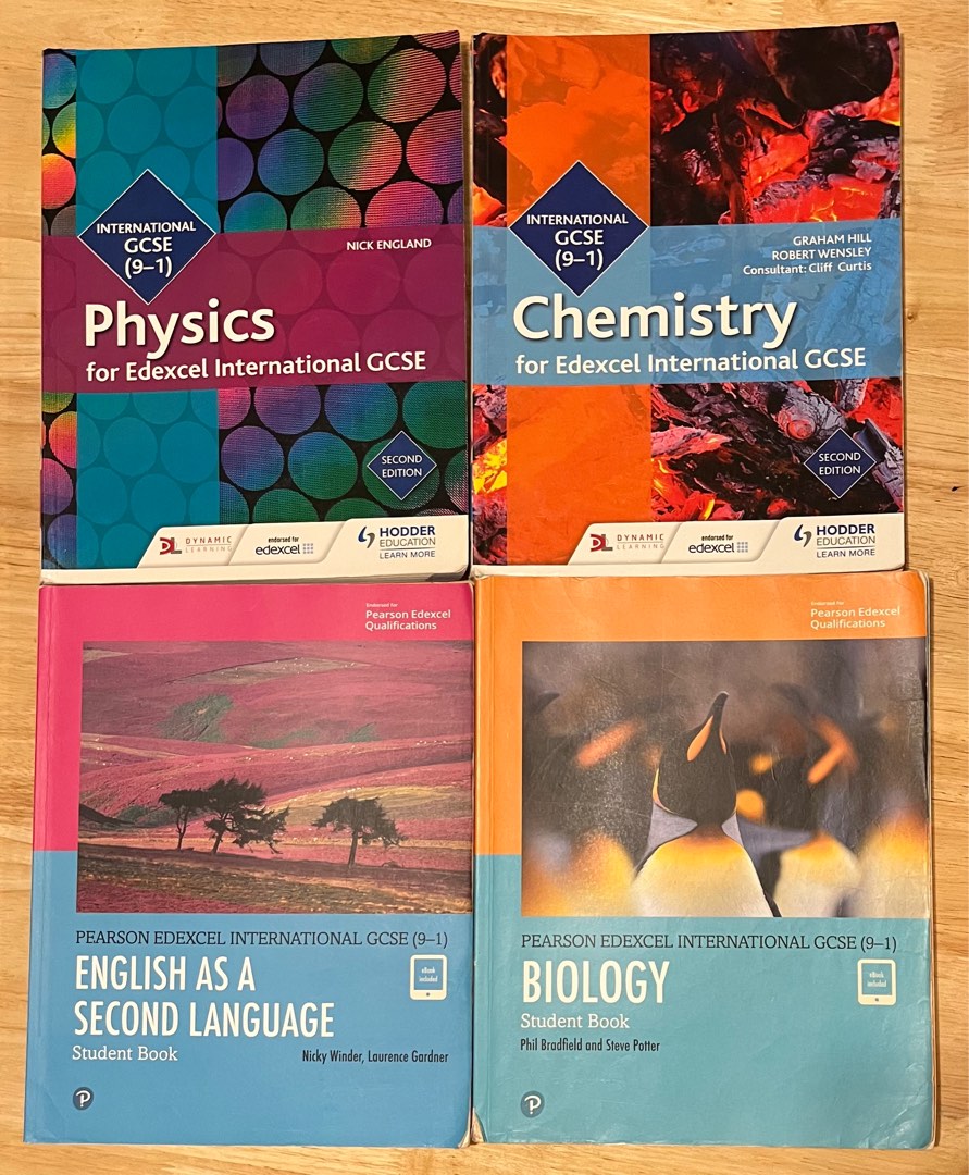 IGCSE PHY CHEM BIO ENG, 興趣及遊戲, 書本 & 文具, 教科書 Carousell