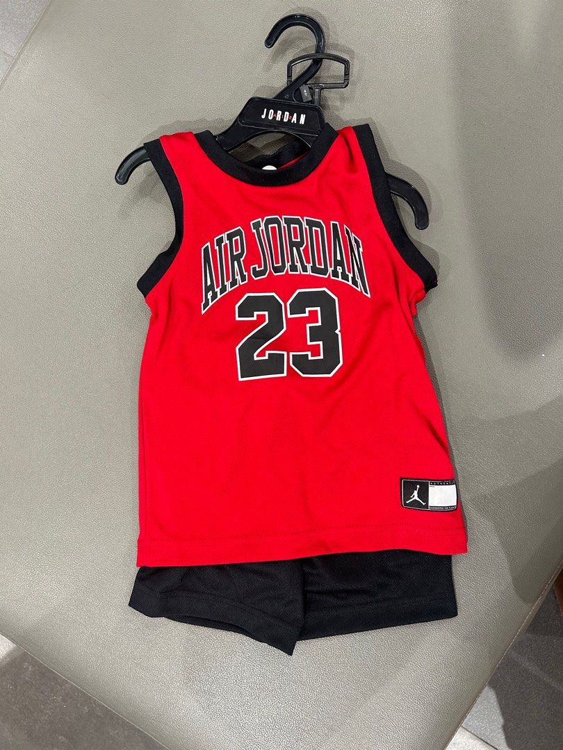 Jordan jersey set toddlers (Category: Babies & Kids Fashion) located in San Fernando. Submitted by unbothered_king (Listing ID 1312036417, Image 1). Description: (2700) mall price 2t-4t.