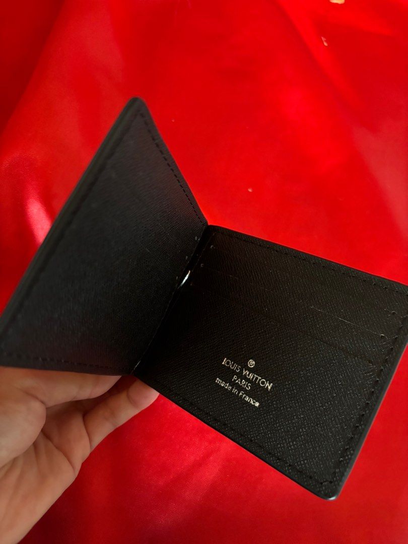 Lv Graphite Money Clip (Category: Luxury Bags & Wallets) located in Cebu City. Submitted by day.98 (Listing ID 1303726579, Image 3). Description: japan preloved genuine leather unisex no flaws.