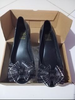 (Kategori: ) berada di . Dikirim oleh lshopp21 (ID iklan 1312000954, Gambar 1). Deskripsi: .