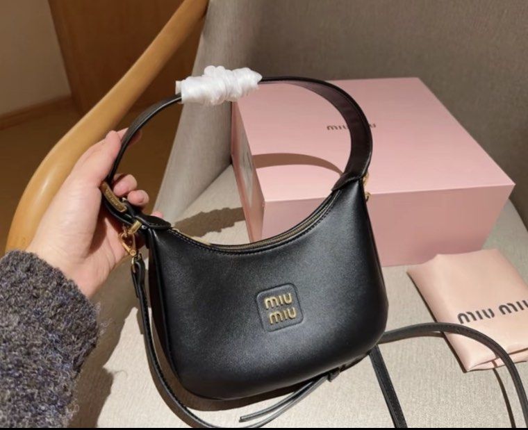 Miu miu black shoulder bag store