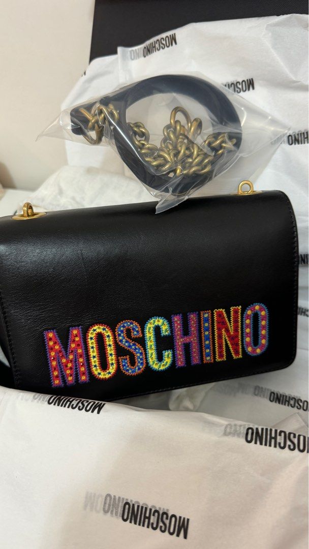 Moschino shoulder bag Carousell