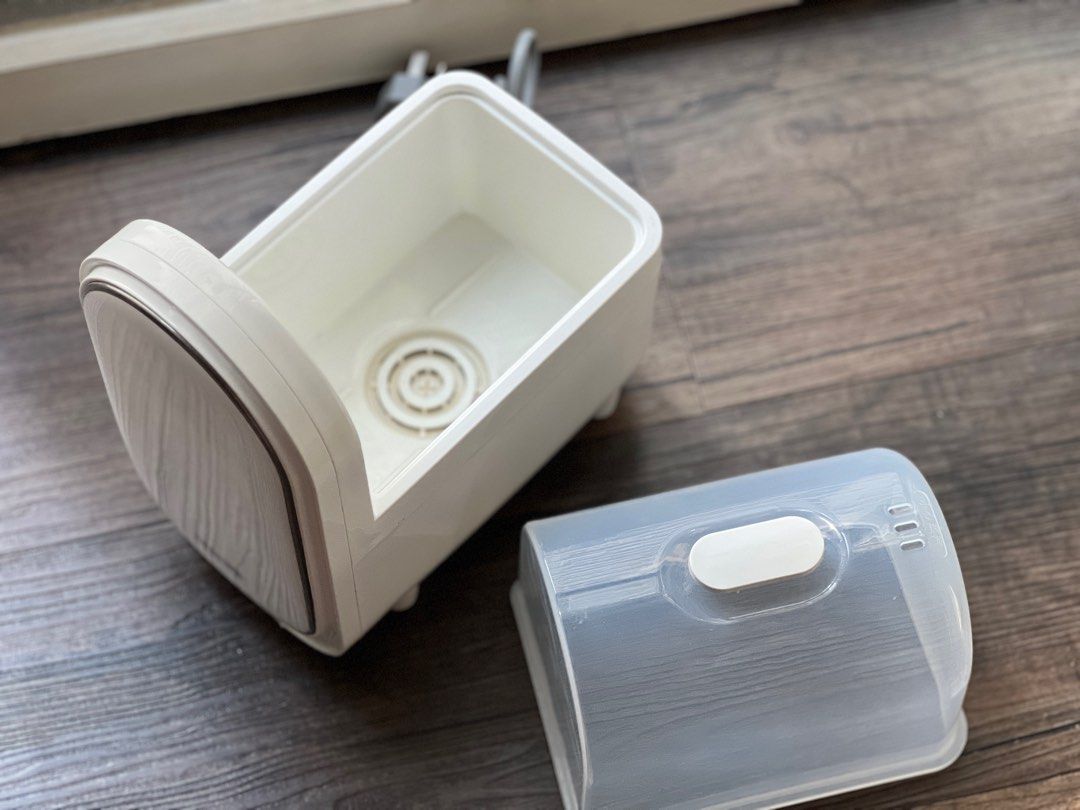 Multi-function milk warmer (Category: Maternity Care) located in Kuala Lumpur. Submitted by holick18 (Listing ID 1312070290, Image 2). Description: .