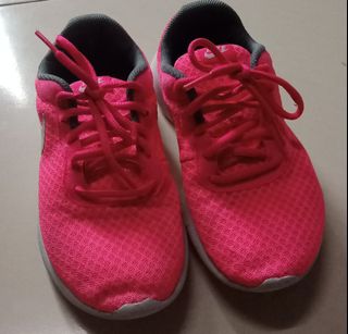 (Category: ) located in . Submitted by emma.pianzza (Listing ID 1311918897, Image 1). Description: .