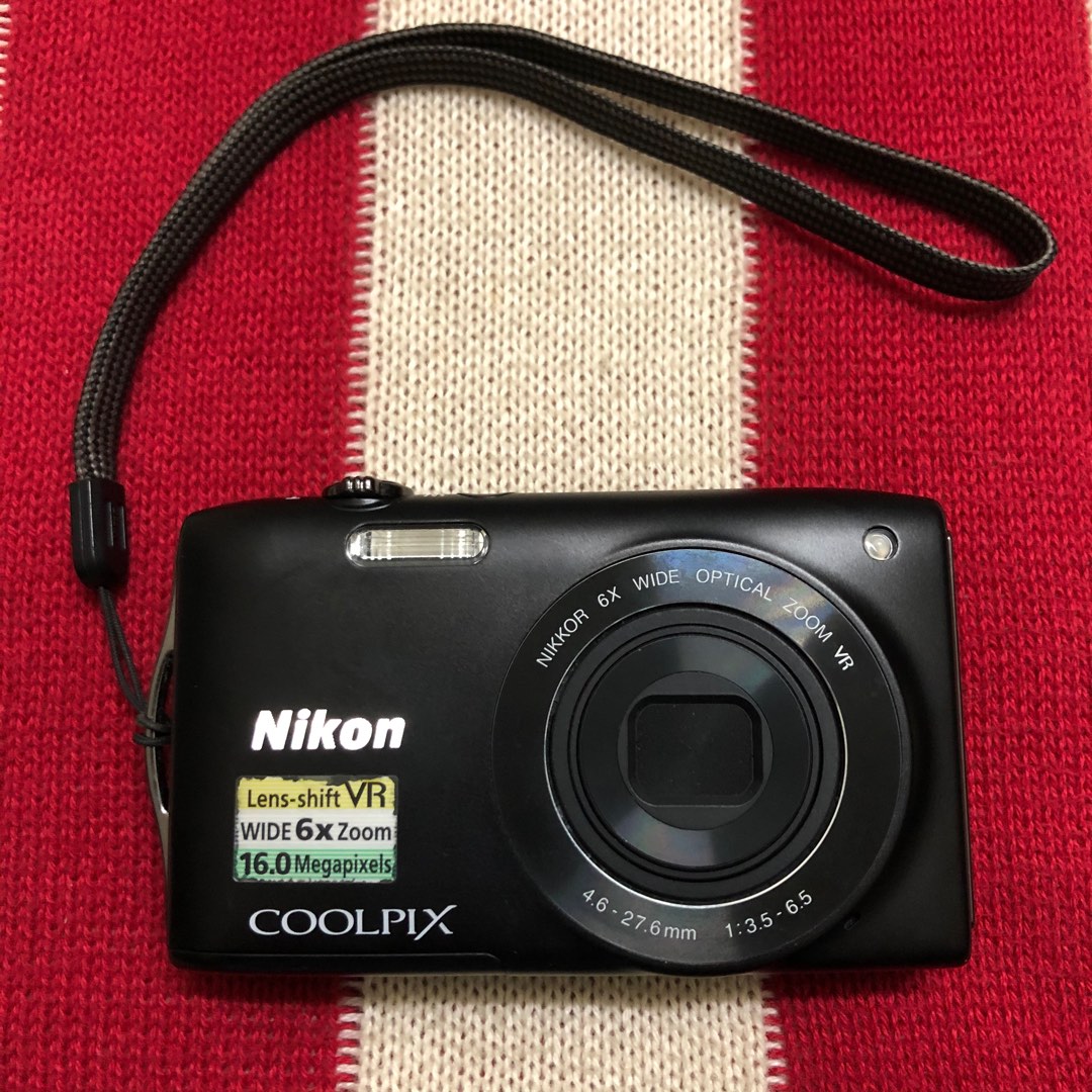 Nikon Coolpix S3300 Camera Digital CCD, Photography, Cameras on Carousell