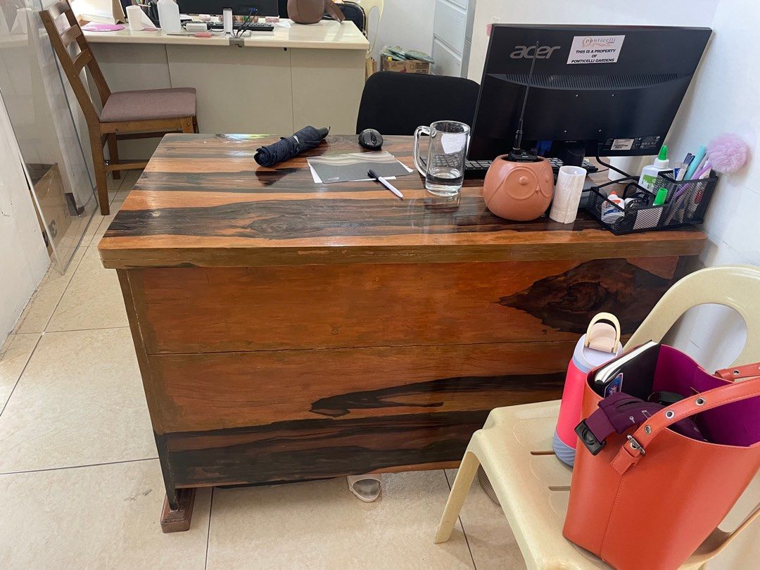 SALE ‼️ Office study computer desk wooden table (Category: Tables & Sets) located in Bacoor. Submitted by yournewfavorite (Listing ID 1311994902, Image 2). Description: W: 23 in L: 43 in H: 29 in slightly nego.