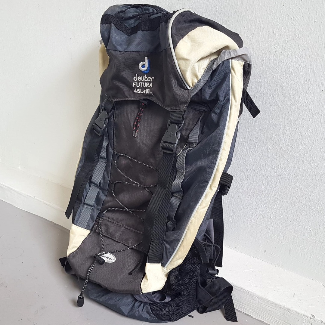 cheap deuter backpack singapore Futura Pro 40 Hiking Buy deuter backpack At Sale