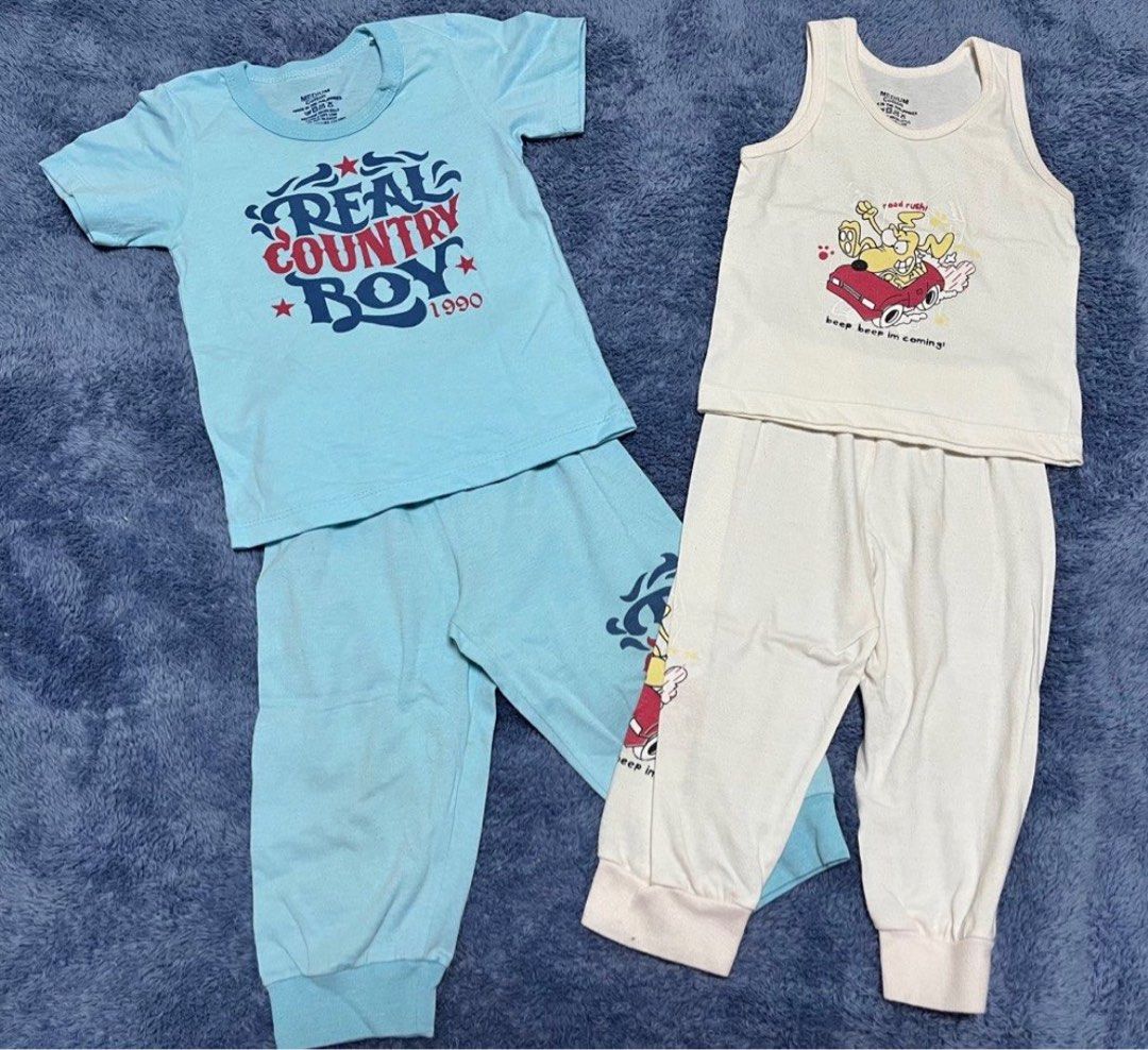 Pajama set of 4 (Category: Babies & Kids Fashion) located in Pasig City. Submitted by clys.closet (Listing ID 1312001384, Image 2). Description: Pajama Terno Set 1-3 yo with minimal stains and signs of usage RFS: decluttering MOP: Bpi/Bdo or Gcash MOD: lalamove, gogo express Shipping fee c/o buyer No meet ups Brands: carters, sm babies.