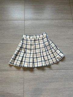 （分類：）位於 。 由 beeeeeeju 提交（商品編號 1312020804，圖片 1）。簡介： 。