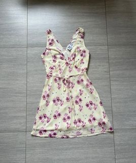 （分類：）位於 。 由 heyitskaka 提交（商品編號 1311975466，圖片 1）。簡介： 。