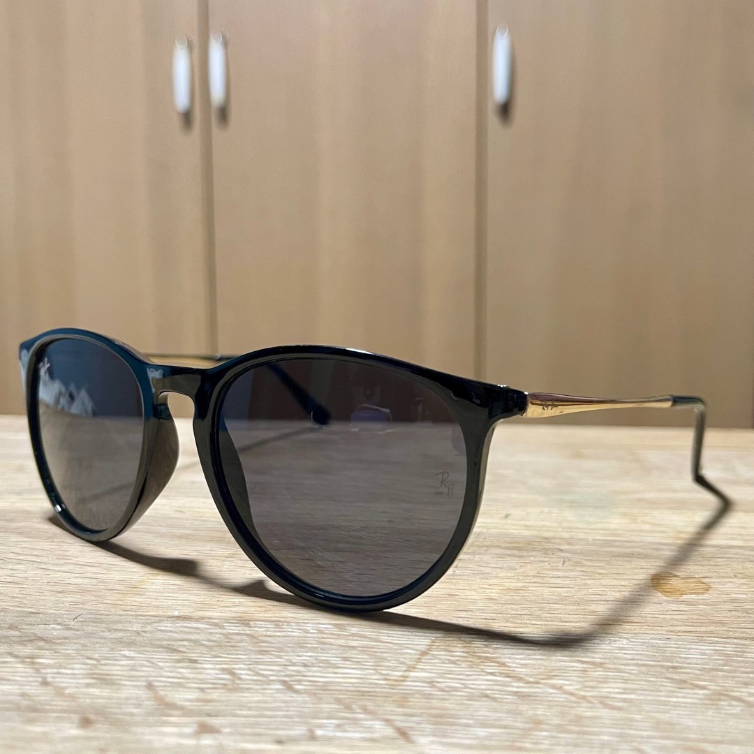 Matte black erika ray bans best sale