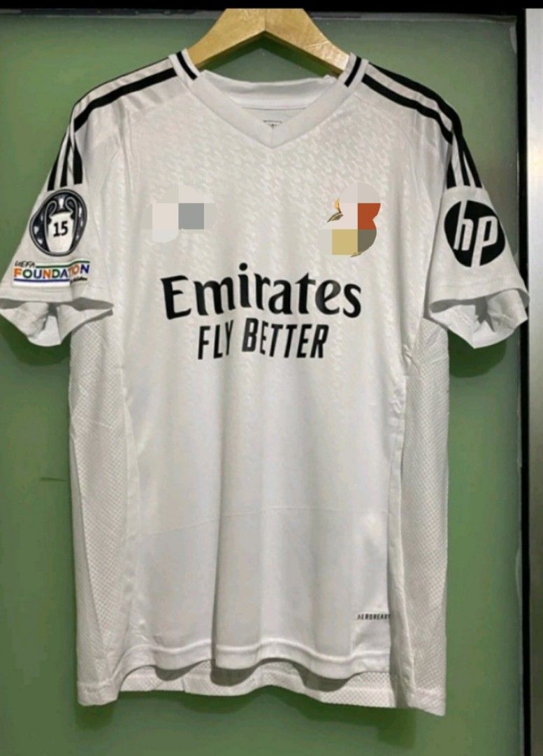 Real Madrid home player version 24/25+ 3 patch (Category: Activewear) located in Singapore. Submitted by hoodiepl (Listing ID 1312042028, Image 1). Description: brand new size S M L XL avail item be sending using tracking mail takes 1-3 working days no meet up no self-collect.