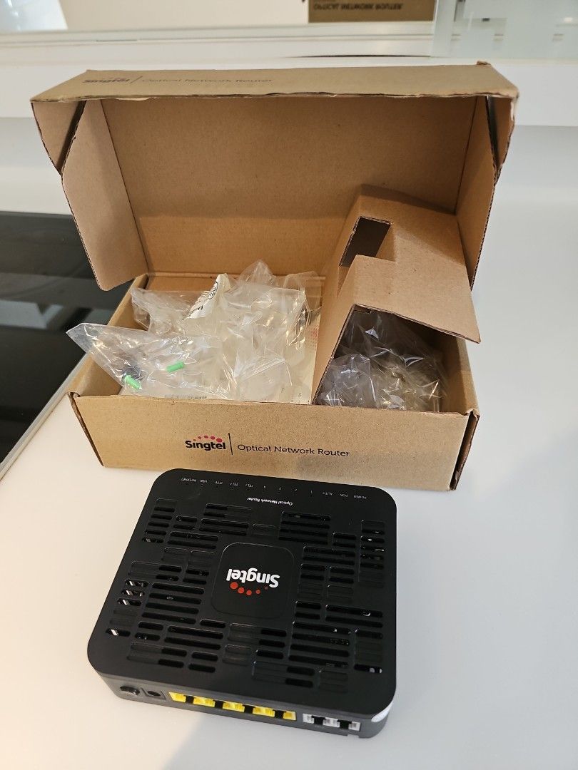 SINGTEL OPTICAL NETWORK ROUTER (NO POWER ADAPTER), Computers & Tech ...