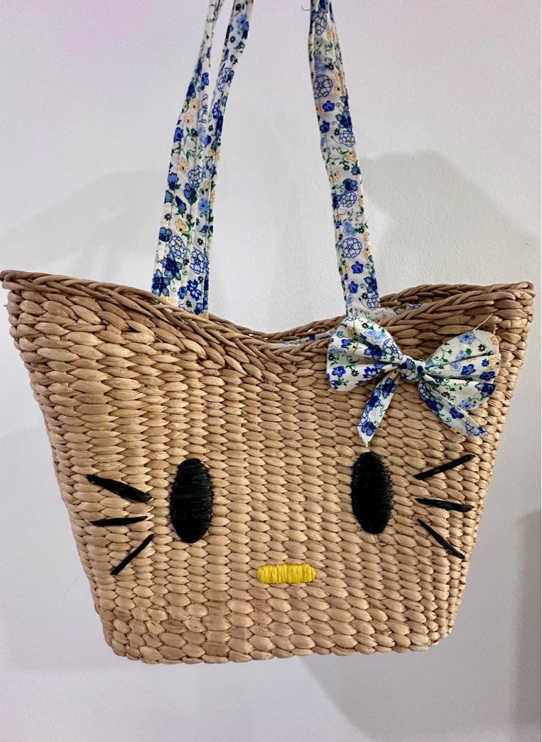 Straw Beach Shoulder Bag-Hello Kitty Design, Women's Fashion, Bags