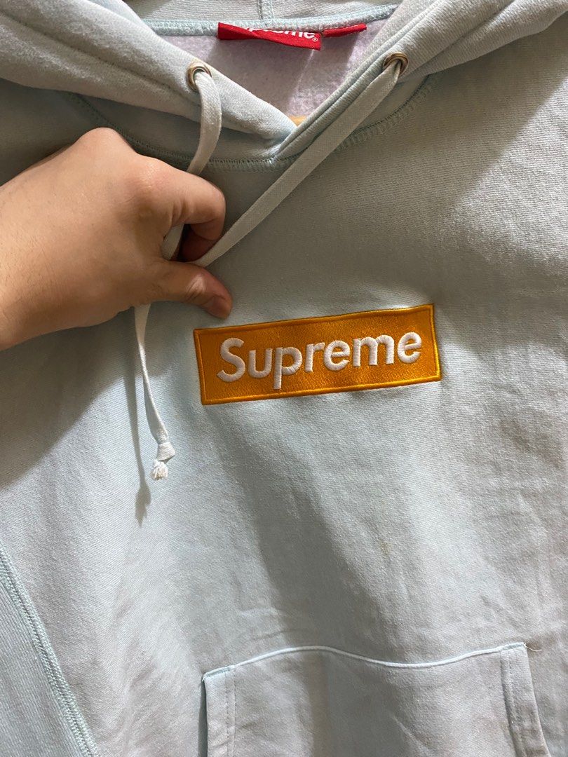 Supreme Box logo ice blue Men s Fashion Coats Jackets and Outerwear on Carousell