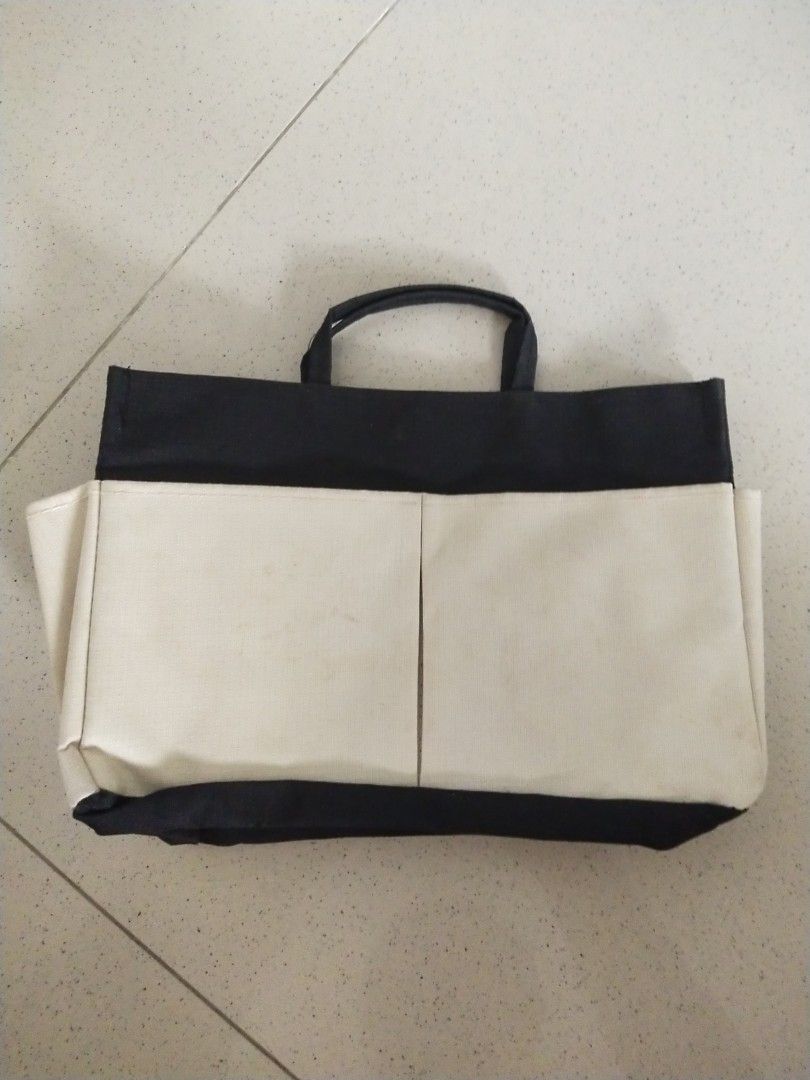 Tas kecil organizer utk bagian dalam tas Fesyen Wanita Tas Dompet di Carousell