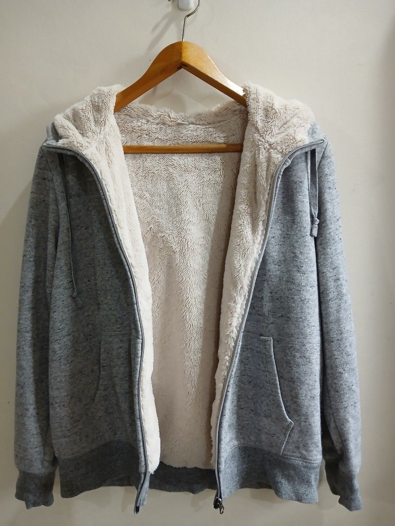 Uniqlo Faux Fur Lined Hoodie XL