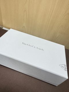 （分類：）位於 。 由 chanfive__ 提交（商品編號 1311929731，圖片 1）。簡介： 。