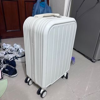 （分類：）位於 。 由 bondman 提交（商品編號 1315436534，圖片 1）。簡介： 。