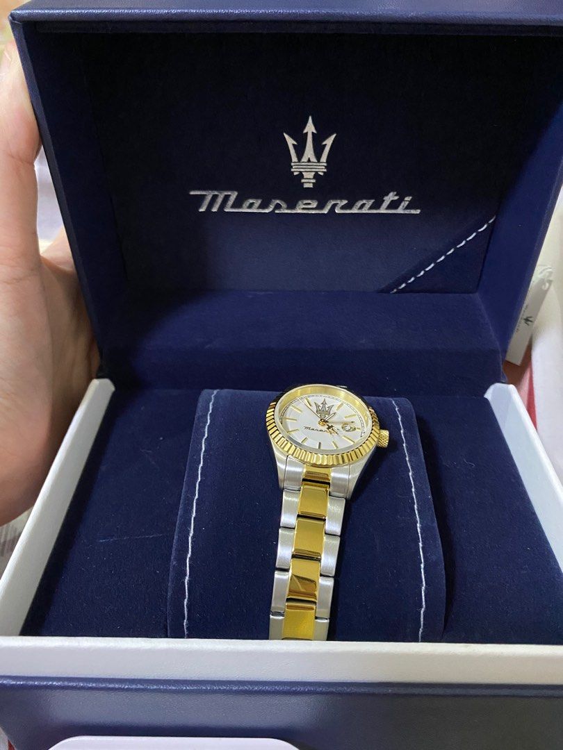 32mm Maserati Competizione (Category: Luxury Watches) located in Manila. Submitted by walsher (Listing ID 1315387462, Image 2). Description: Maserati Competizione 32mm women’s quartz watch Luminous hands - glows in the dark Silver dial, gold and silver steel strap Complete with box, card, and extra links Still got 1 year and 9 months manufacturer warranty.