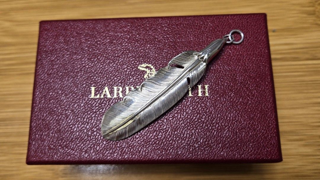 現貨成色靚larry smith eagle head feather pendant no. 40 EFLN