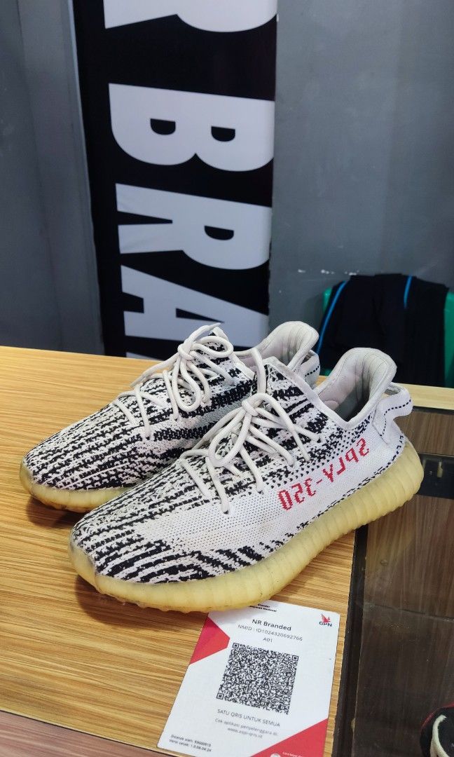 Sepatu Adidas 350 Zapatos Yeezy Original 350 Yeezy Zebra Detailed