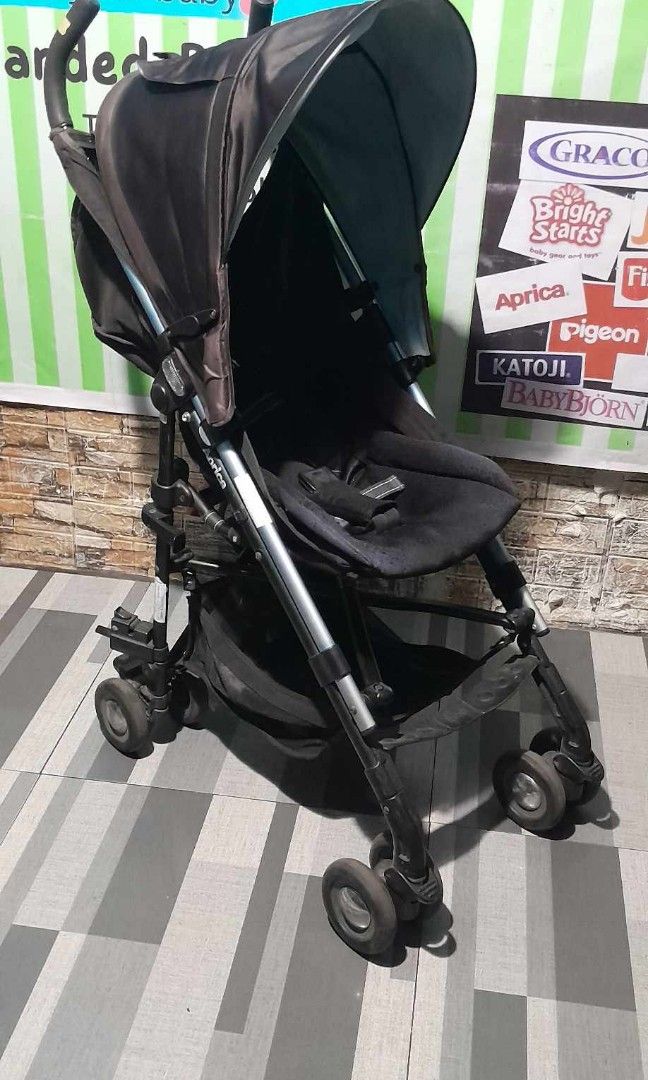 Aprica stick (Category: Strollers) located in Caloocan City. Submitted by Unicoijo02 (Listing ID 1315304298, Image 1). Description: branded stroller po ba ang hanap? baka eto po hanap nyo. open for pick up or shipping.
