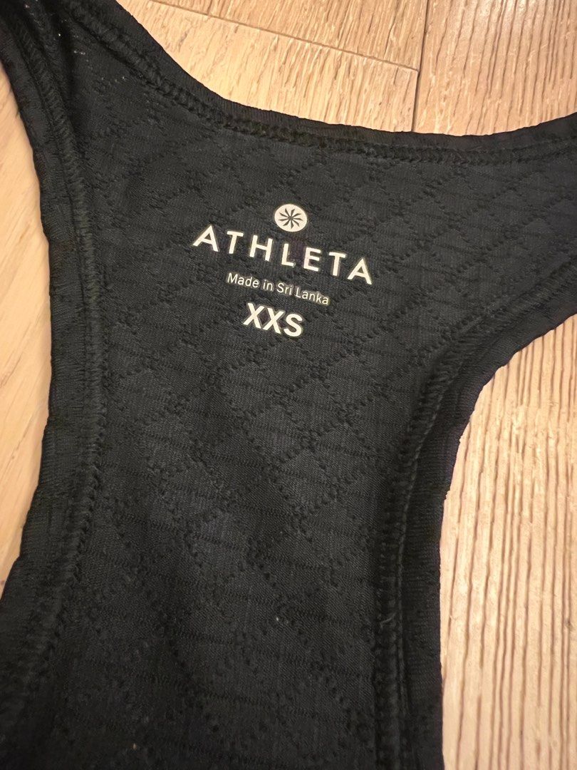 Athleta black sports yoga top Carousell