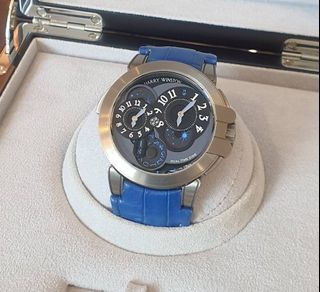 (Category: ) located in . Submitted by luxurydesignerbrands (Listing ID 1315468058, Image 1). Description: .