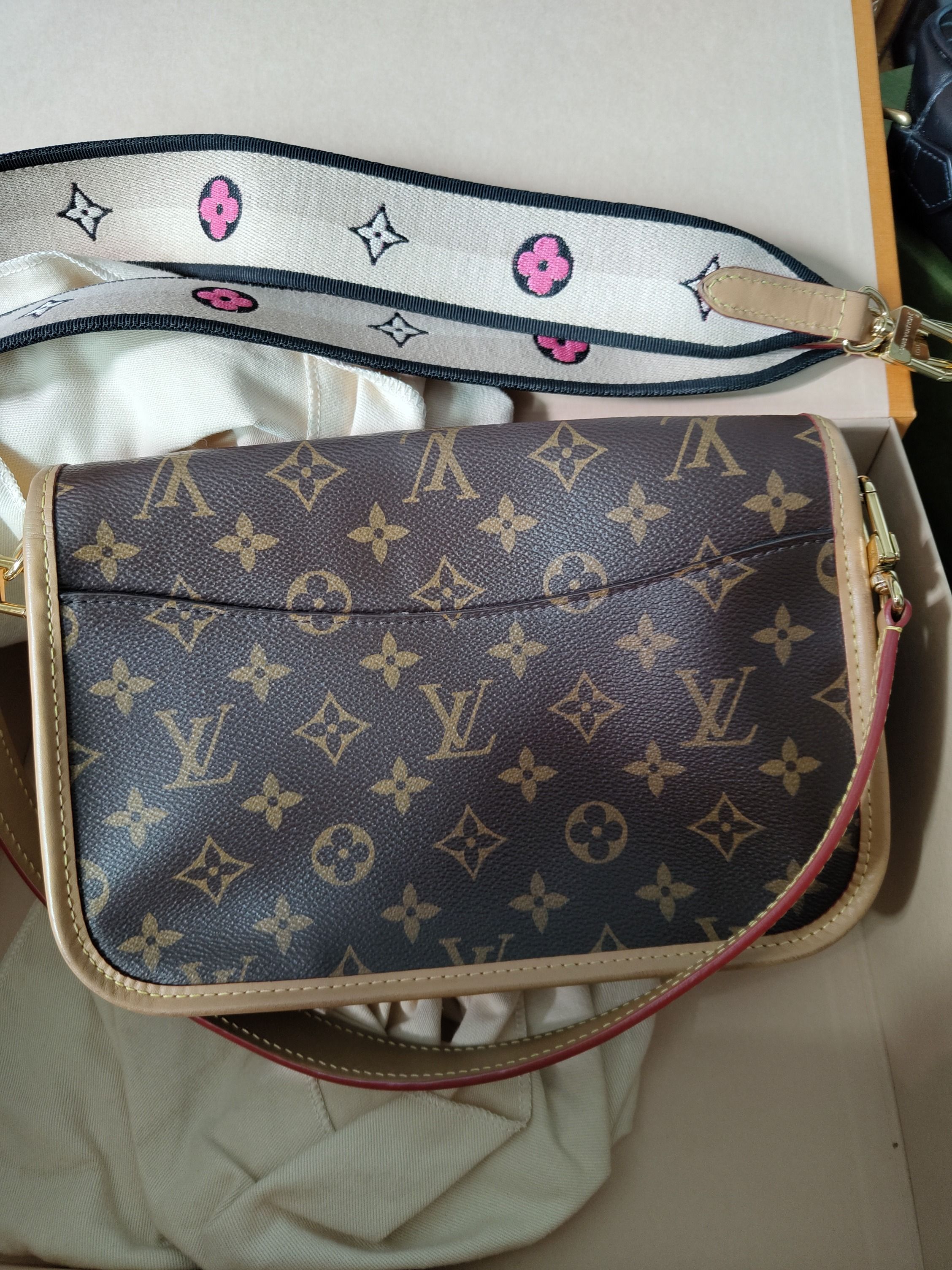 Louis vuitton satchel shop