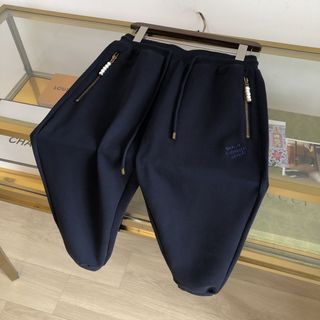 (Category: ) located in . Submitted by luxurycloset.shop (Listing ID 1315409049, Image 1). Description: .
