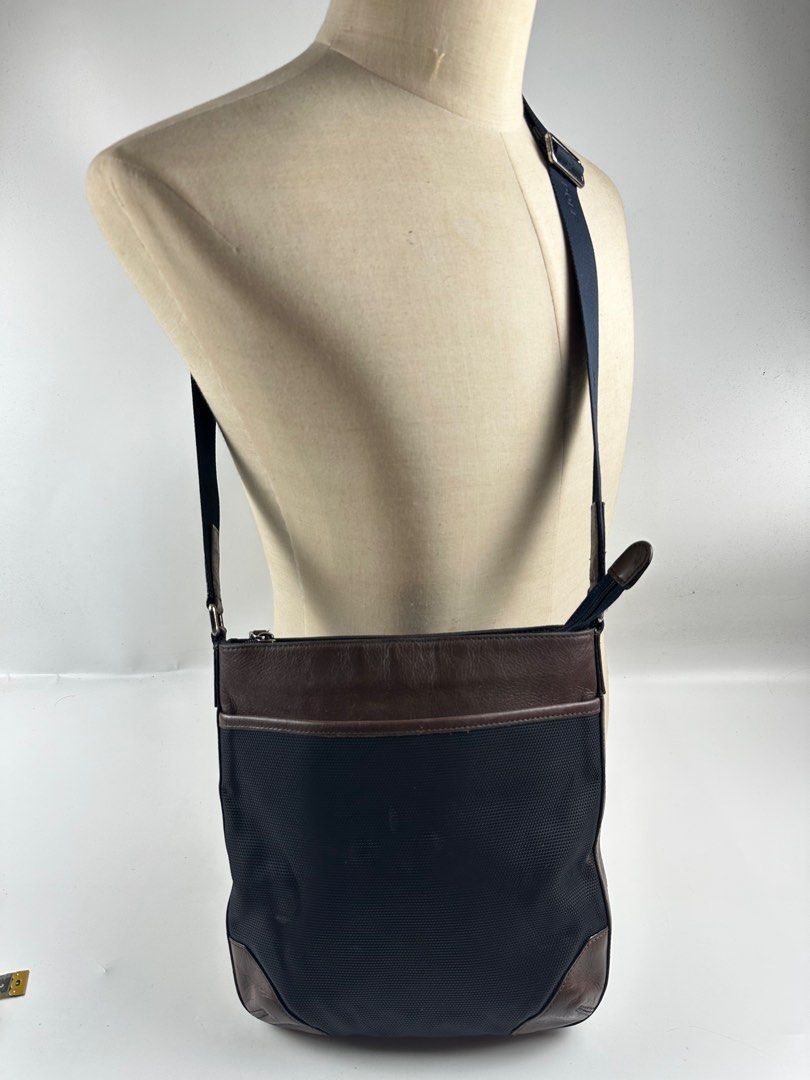 Bean pole sling bag top