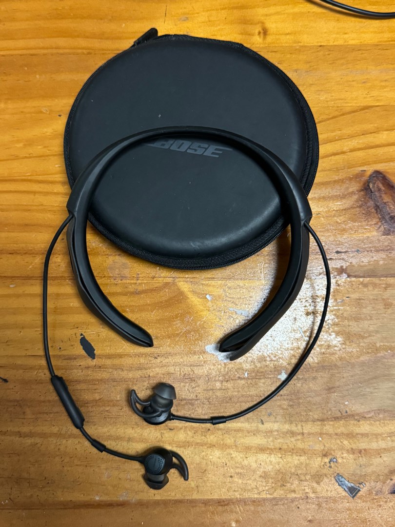 Bose QC 30 Well Used Fully Functional Superior Sound Quality Audio Portable Audio Accessories on Carousell