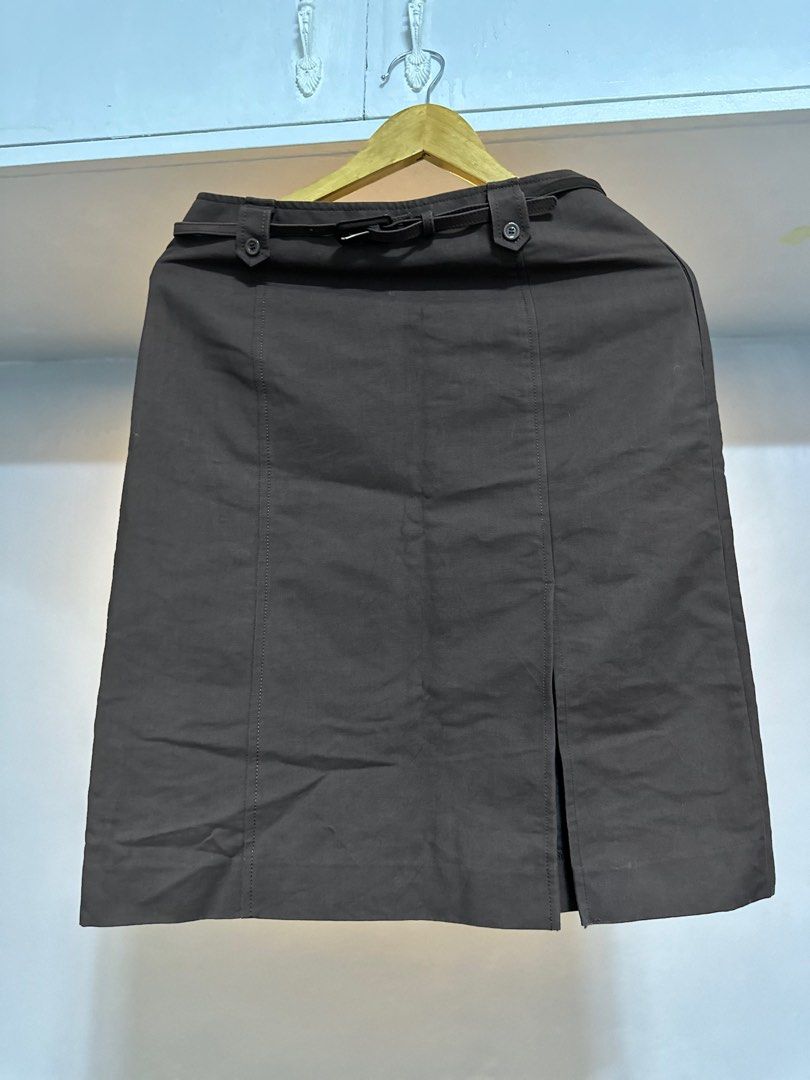 Brown Skirt with Belt &Slit (Category: Skirts) located in Manila. Submitted by reshhyy (Listing ID 1315482236, Image 1). Description: W-14inches L-22 1/2 inches With belt & slit. .