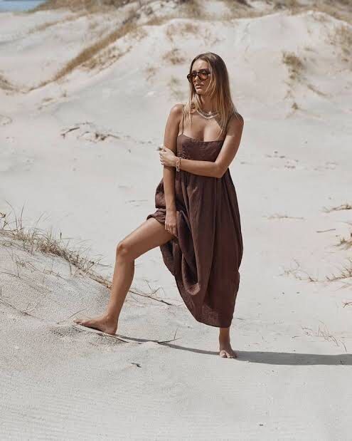 DISSH Brown Linen Maxi Dress, Women's Fashion, Dresses & Sets, Dresses on  Carousell