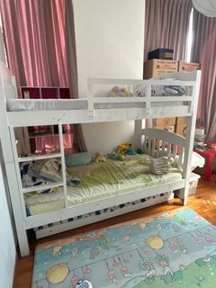 (Category: ) located in . Submitted by lubbie25 (Listing ID 1315375299, Image 1). Description: .